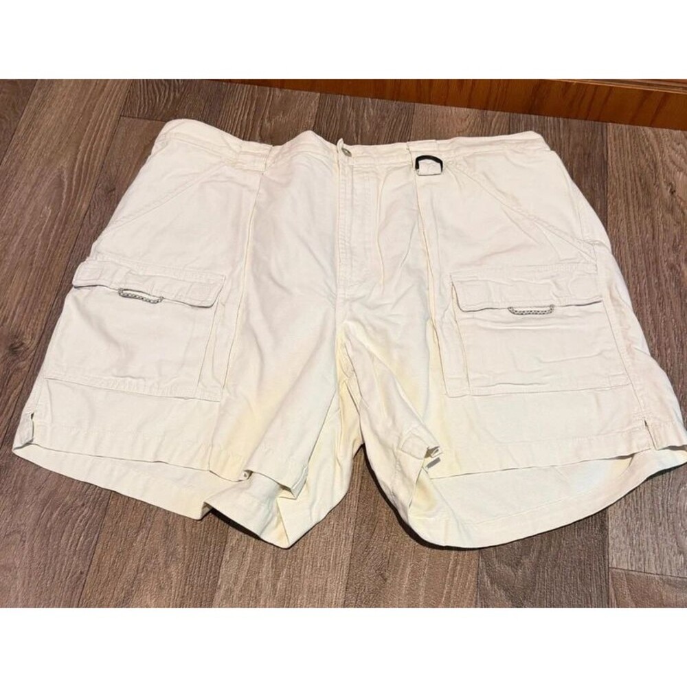 Lot of 2 Columbia Men’s Utility Shorts (Cream & Blue) - Size XXL